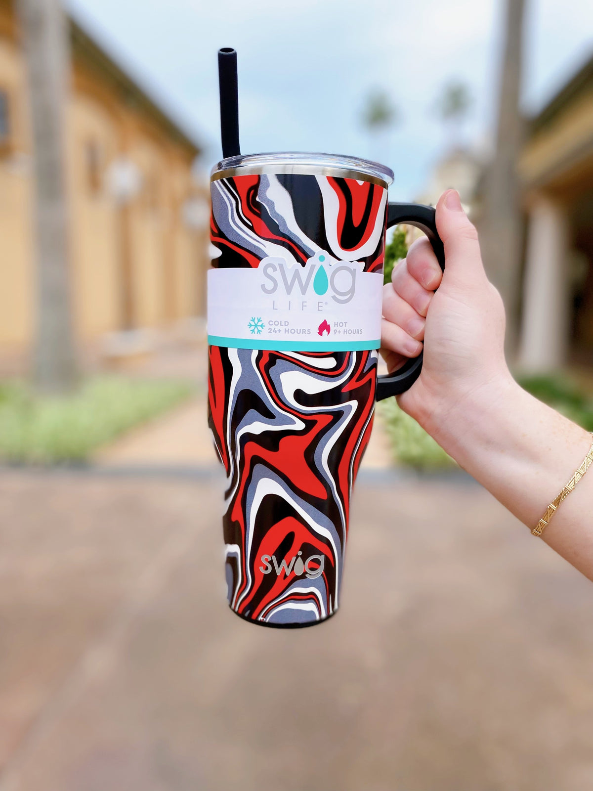 Explore our collection of Swig 40 oz Mega Mug - Fanzone Black / Red Swig to  achieve the best you can be